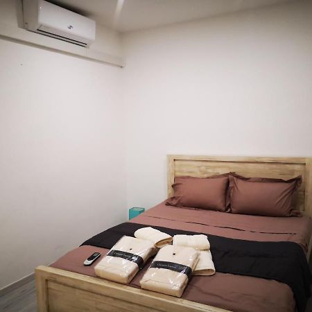 Appartement Saint Gilles Les Bains Eksteriør bilde